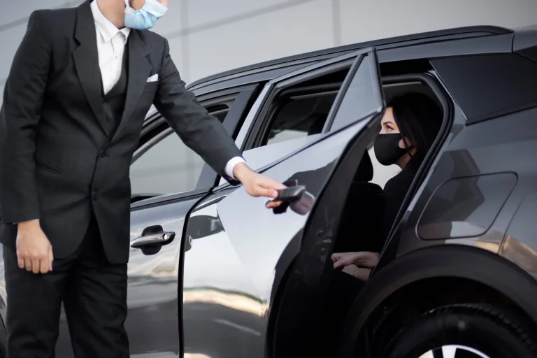 Reasons for Hiring Luxury Limousine Services